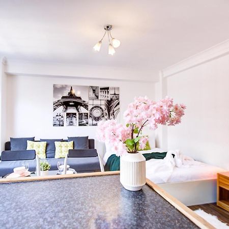 Cozy Studio In Central London Apartment Екстериор снимка